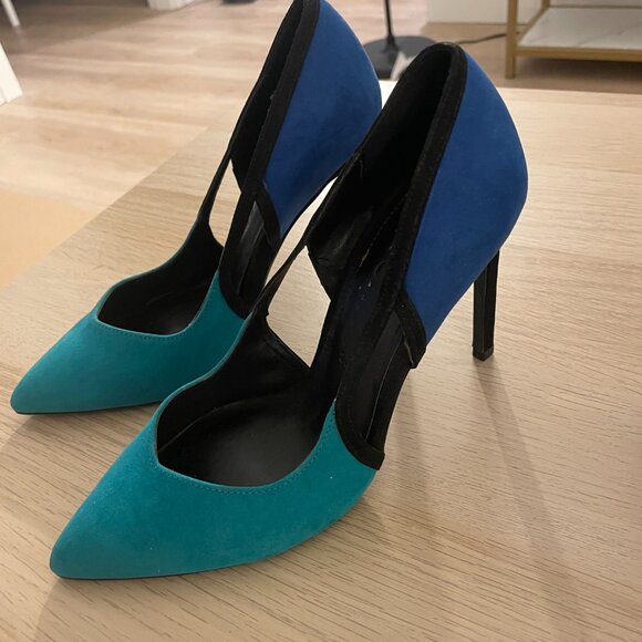 Bershka Two-Tone Blue & Teal Suede Heels – Size 7 (Used, Excellent Condition) - Picture 2 of 8